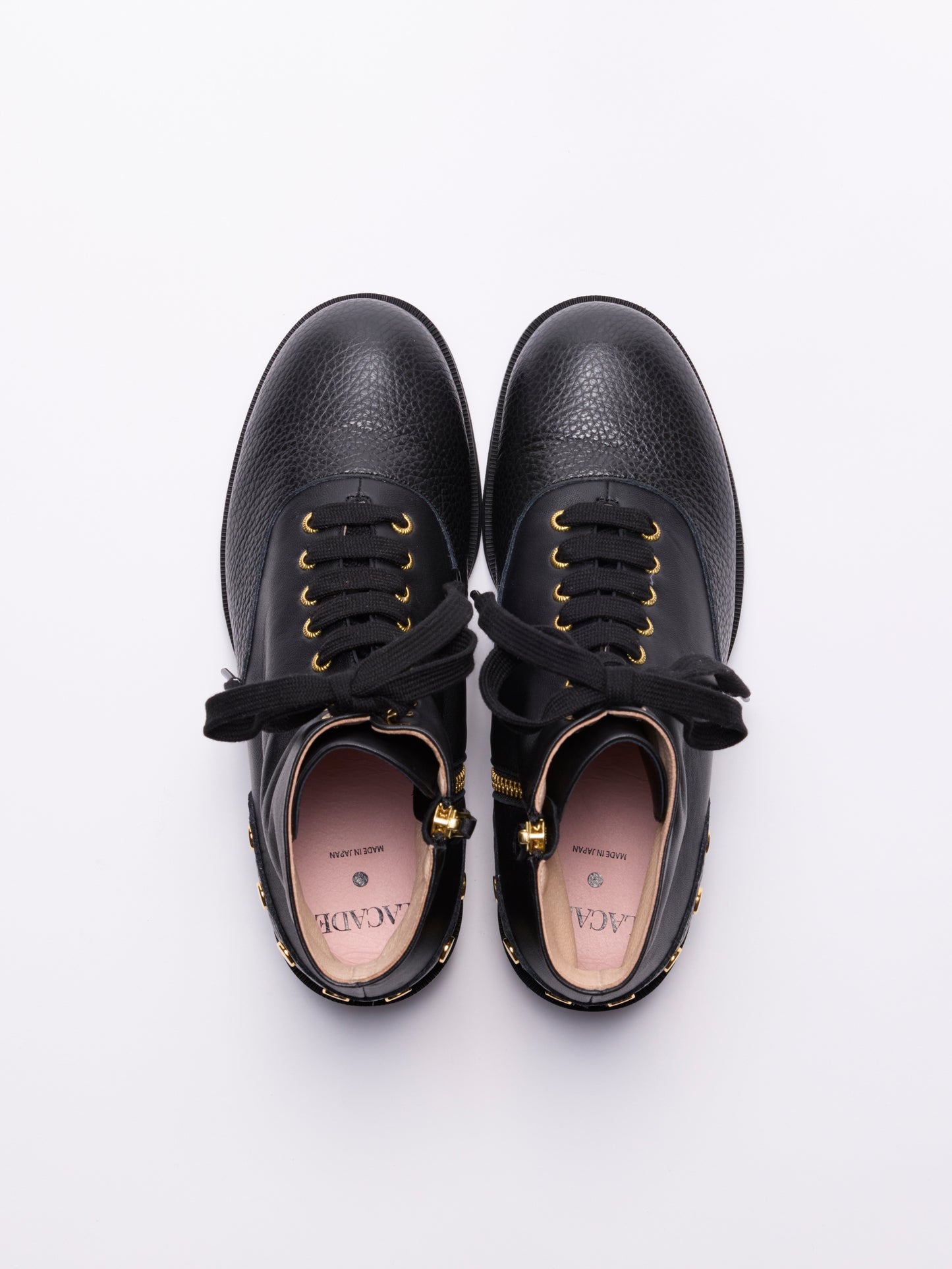 HIKARU | Black