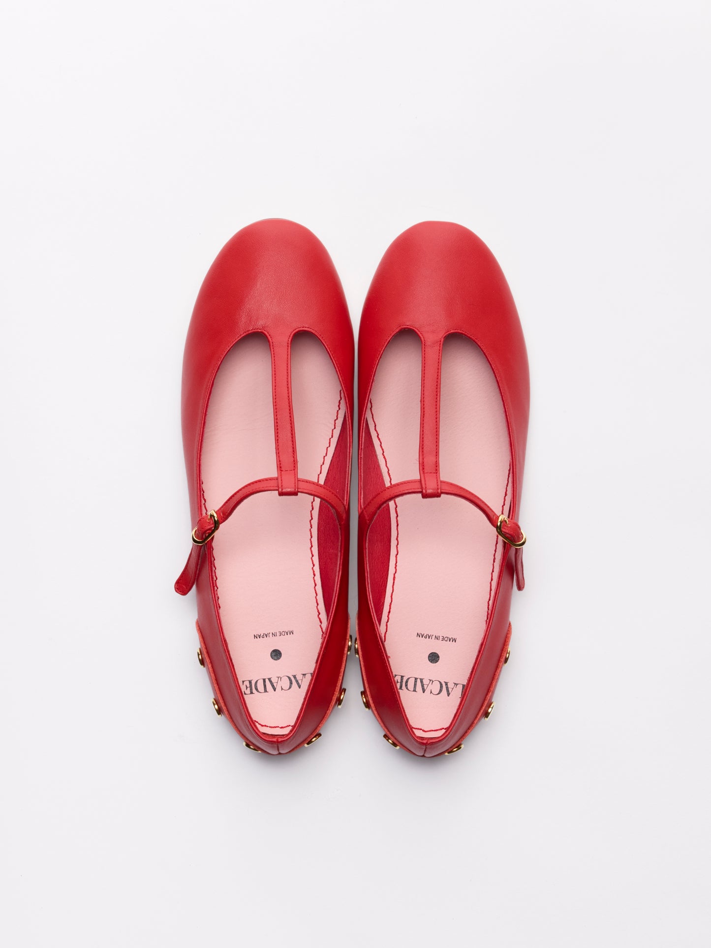 TOMOYO | Red