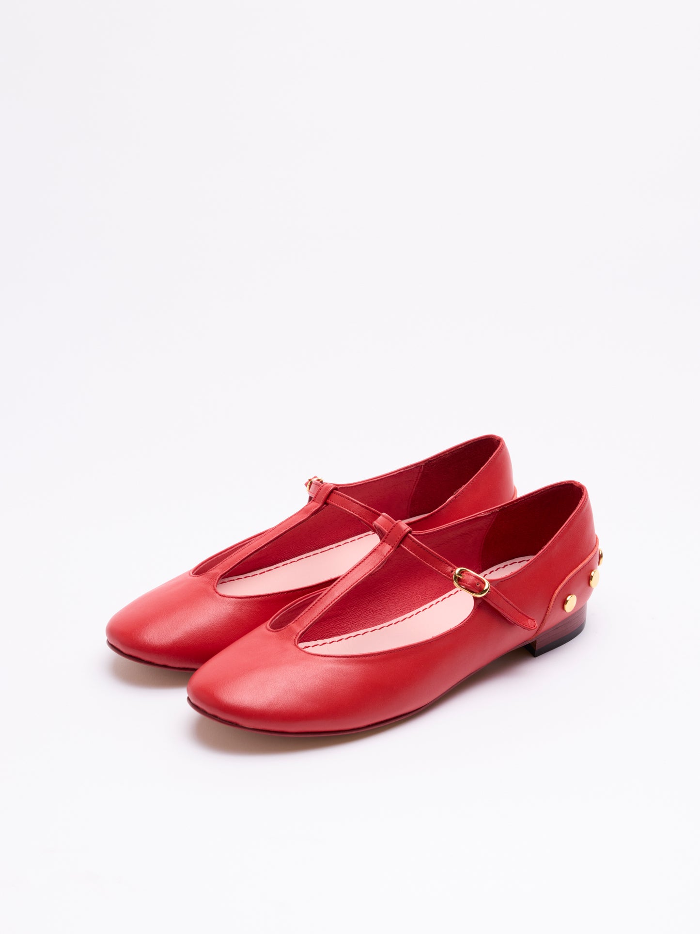 TOMOYO | Red