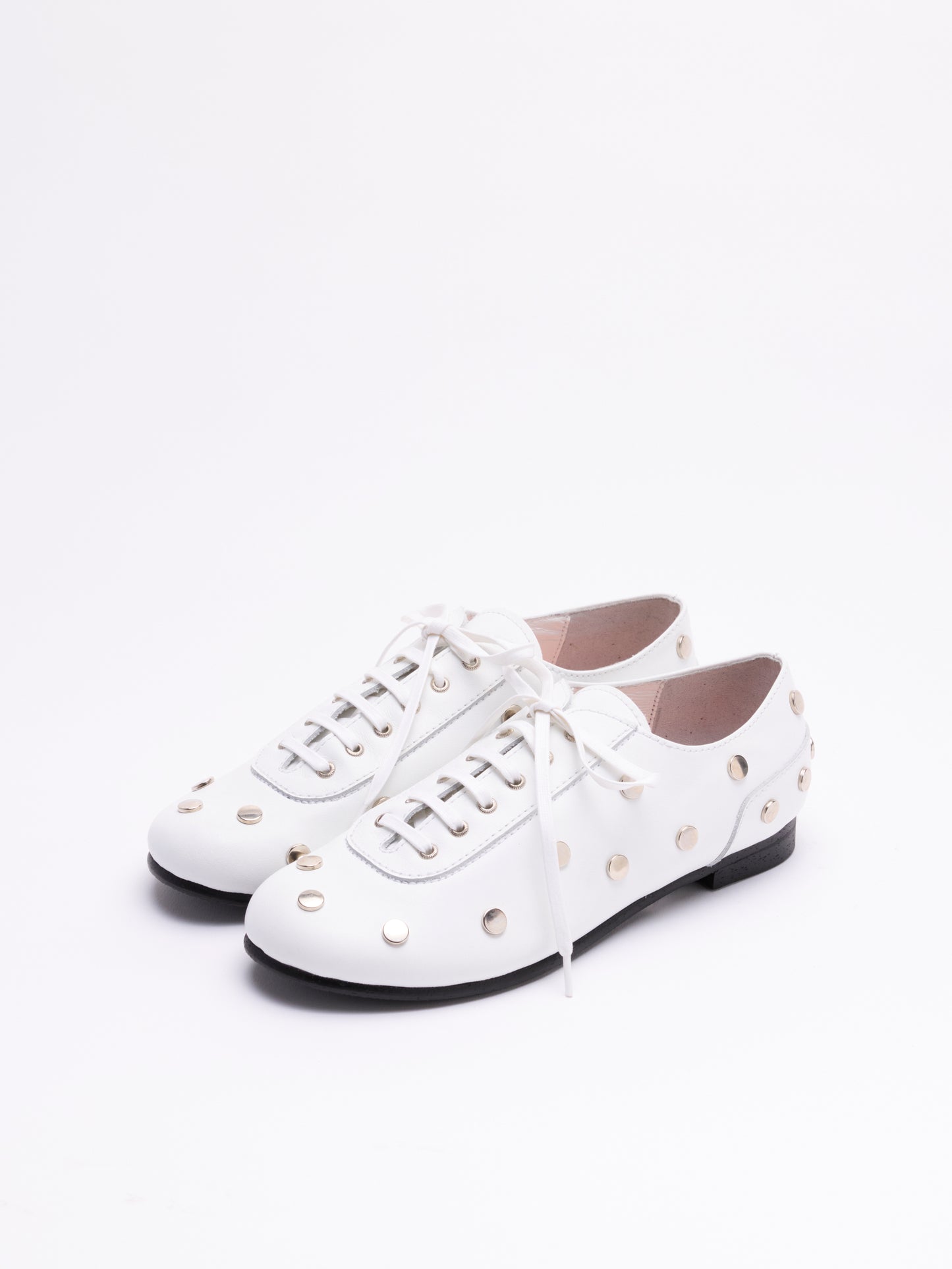 RENJI / STUDS ALL OVER | White
