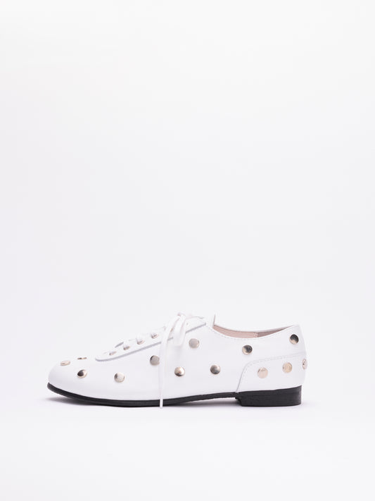RENJI / STUDS ALL OVER | White