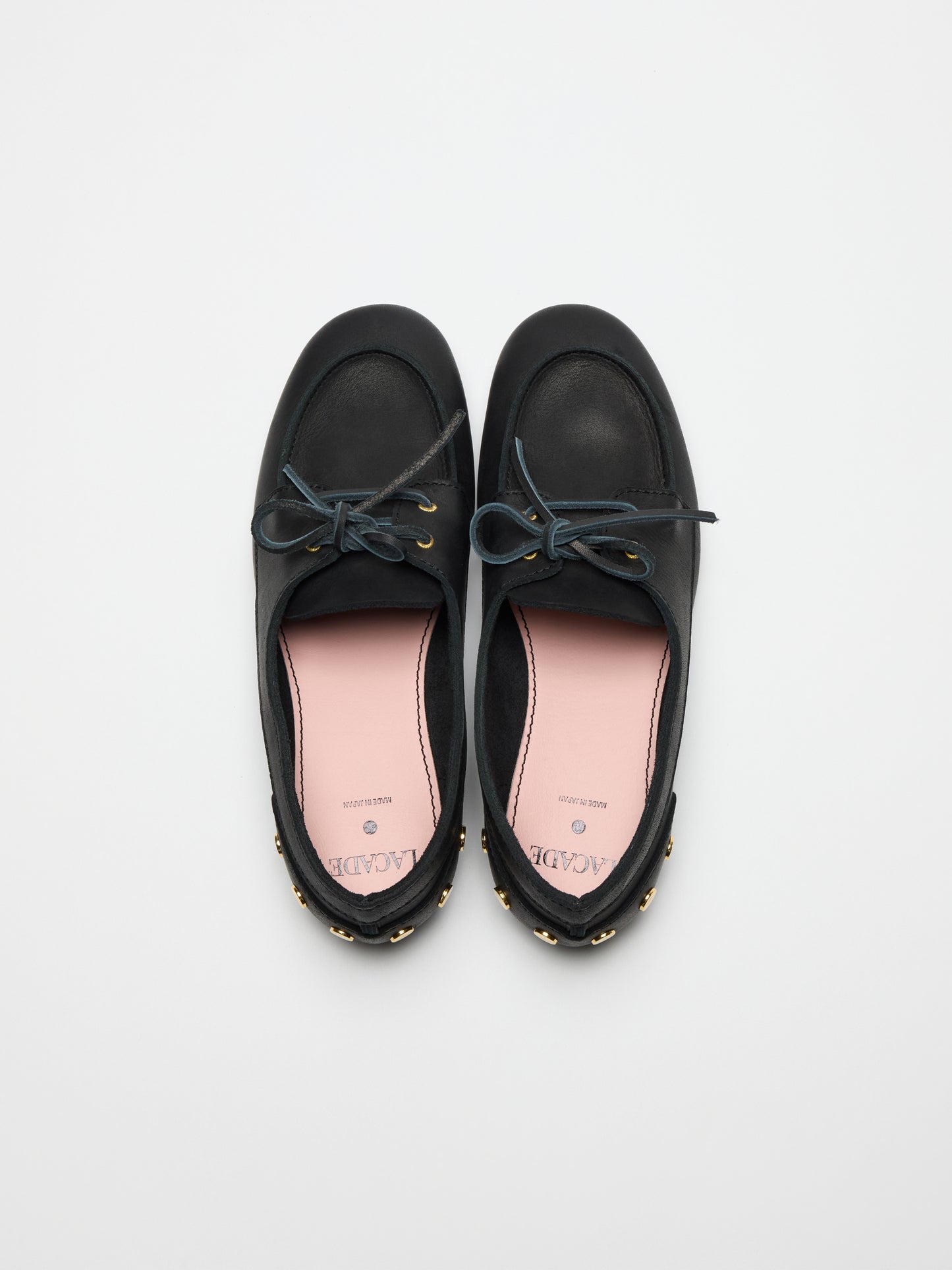 MOKA | Black