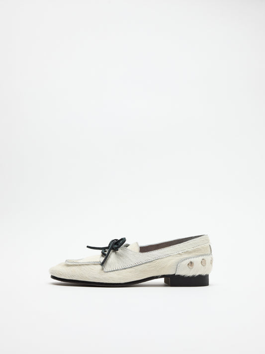 MOKA | White