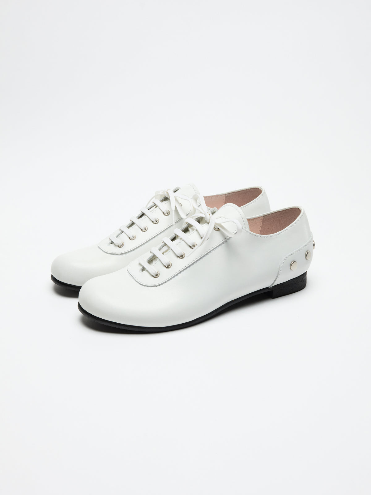 RENJI / STUDS | White