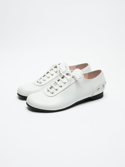 RENJI / STUDS | White