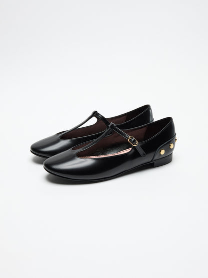 TOMOYO | Black