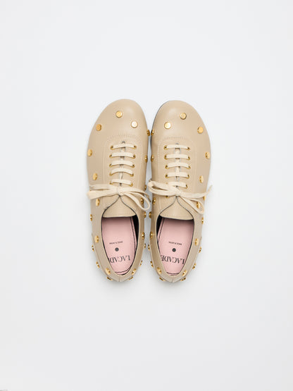 RENJI / STUDS ALL OVER | Oyster